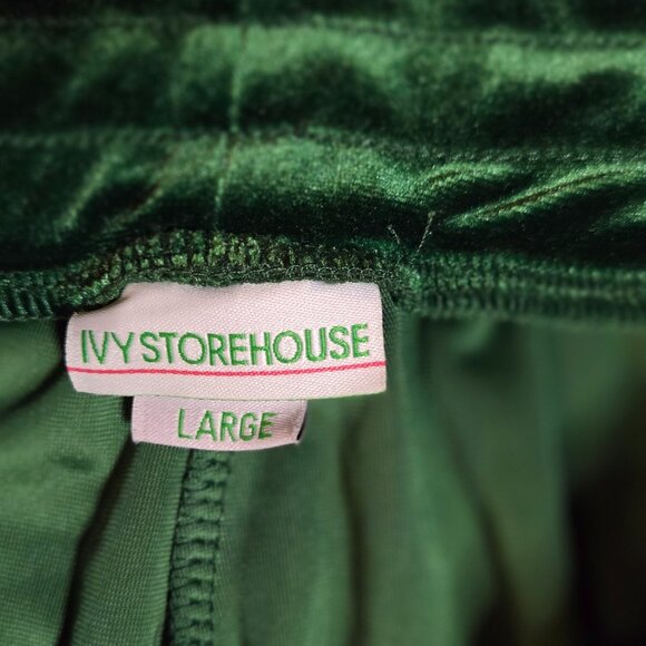 Ivy Storehouse AKA Green and White Velour 2 piece Jump Suit LARGE - Picture 3 of 4